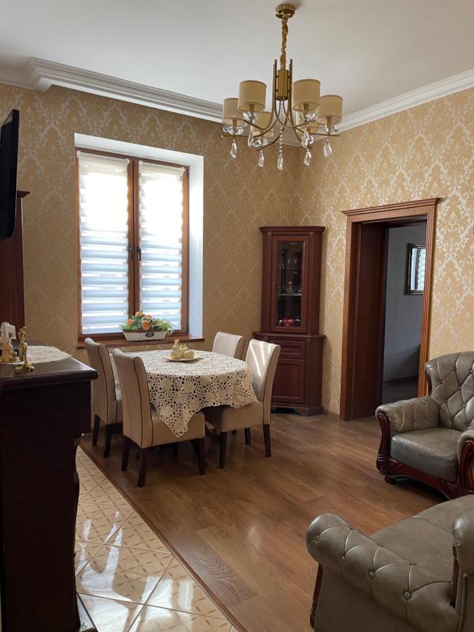 Apartment On Franka Liov Exterior foto